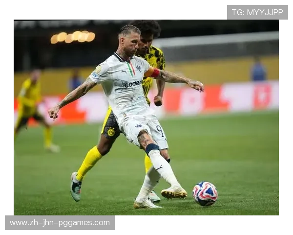 拉莫斯多次欧冠冠军经历及其赛场领导力探讨