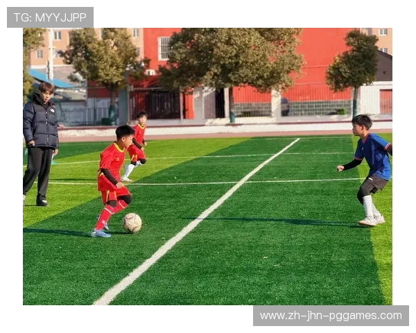 足球比赛中的技术对抗与战术演练